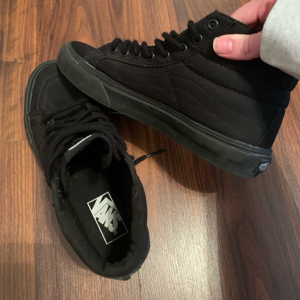 Black high top vans